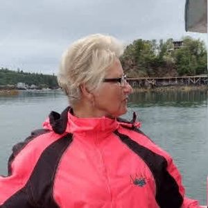 Meet your Posher, Rhonda